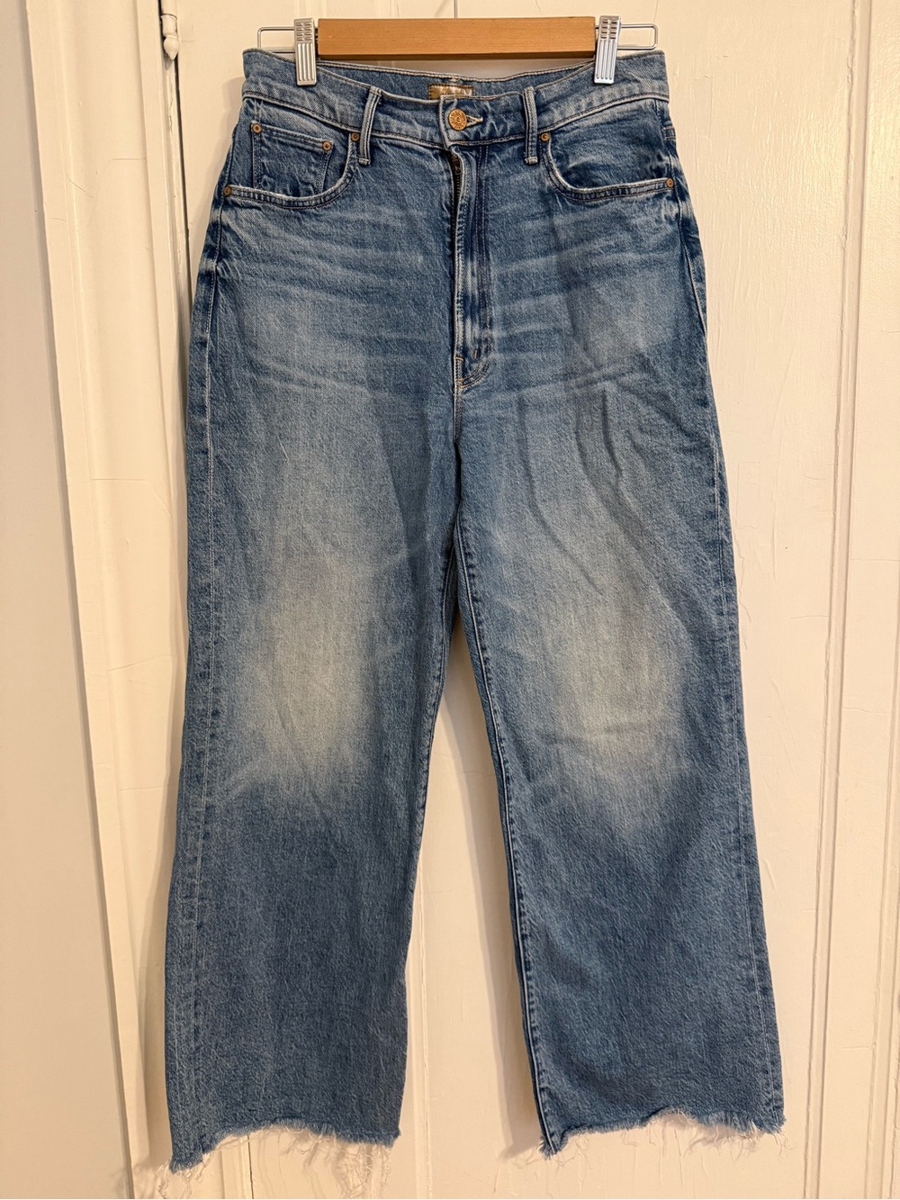 Mother Denim The Maven Ankle Fray